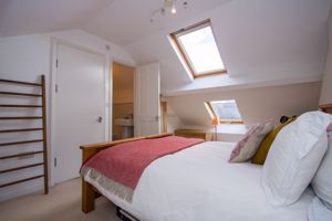 Photo 17- click for photo gallery